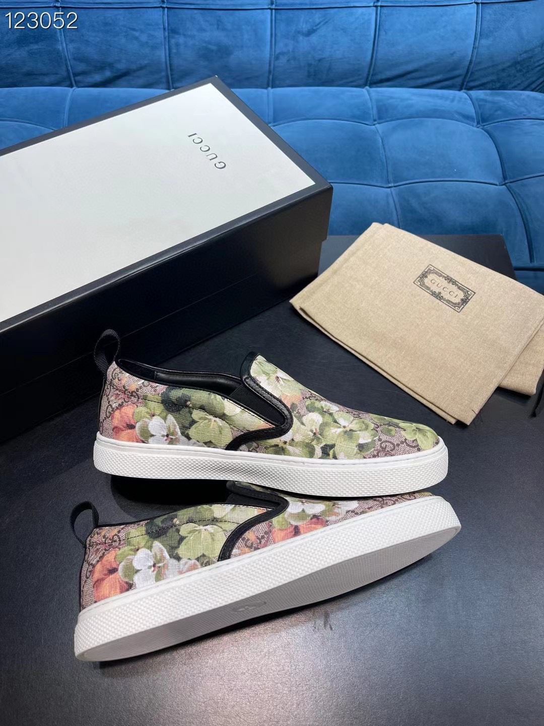 Gucci Low Shoes